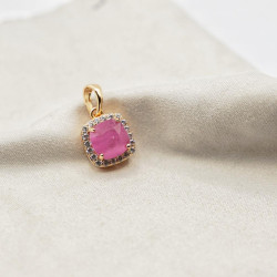 Pandantiv piatra roz, placat cu aur 18k, pietre Zirconia
